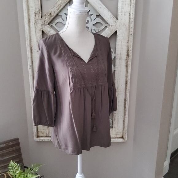 St John's Bay Women's 3/4 Puff Sleeve, Embroidered Tassel Tie Top in Brown Rayon - Picture 1 of 4
